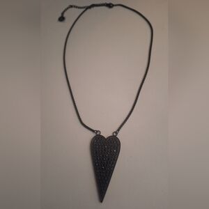 Oak & Ivy Boutique Black Chain w/ Black Rhinestone Heart Necklace NWOT 16.75-20"